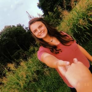 Meet your Posher, Marissa